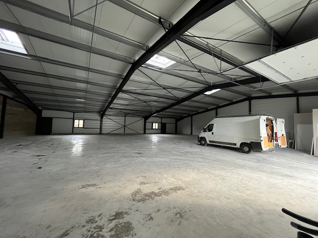 Local commercial à louer - 322.0 m2 - 81 - Tarn