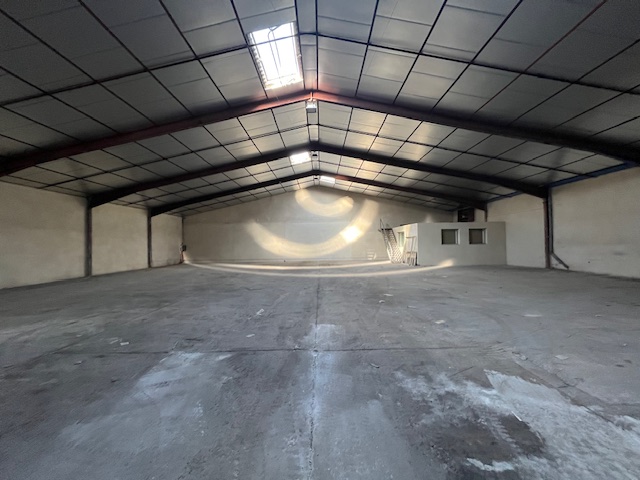 Entrepôt à louer - 625.0 m2 - 81 - Tarn