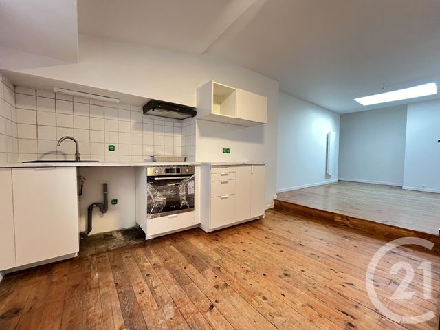 Appartement Duplex &agrave; louer - 3 pi&egrave;ces - 66 m2 - Realmont - 81 - MIDI-PYRENEES