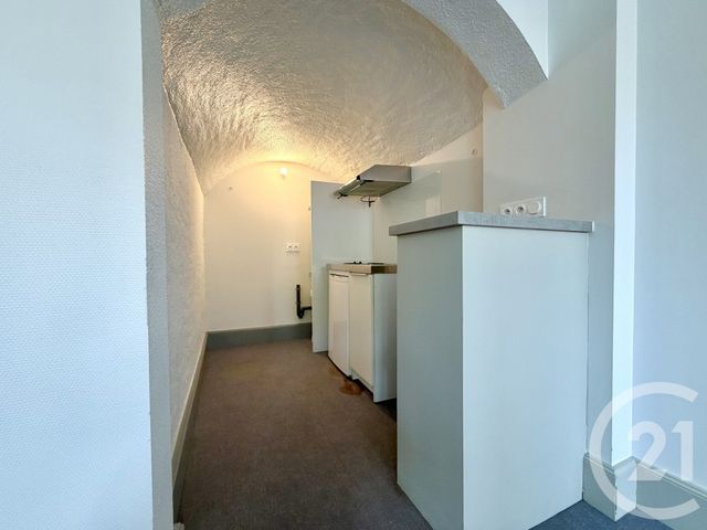 Appartement T1 &agrave; louer - 1 pi&egrave;ce - 27,74 m2 - Albi - 81 - MIDI-PYRENEES