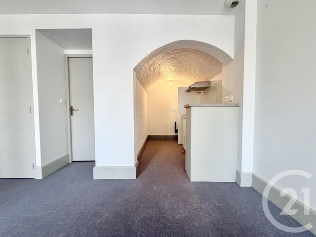 Appartement T1 &agrave; louer - 1 pi&egrave;ce - 27,74 m2 - Albi - 81 - MIDI-PYRENEES