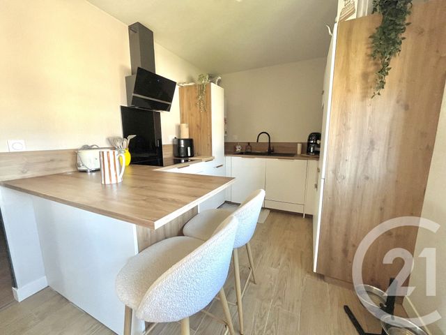 Appartement T3 &agrave; louer - 3 pi&egrave;ces - 92,42 m2 - Albi - 81 - MIDI-PYRENEES