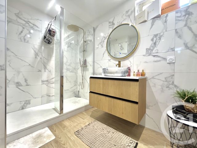 Appartement T3 &agrave; louer - 3 pi&egrave;ces - 92,42 m2 - Albi - 81 - MIDI-PYRENEES